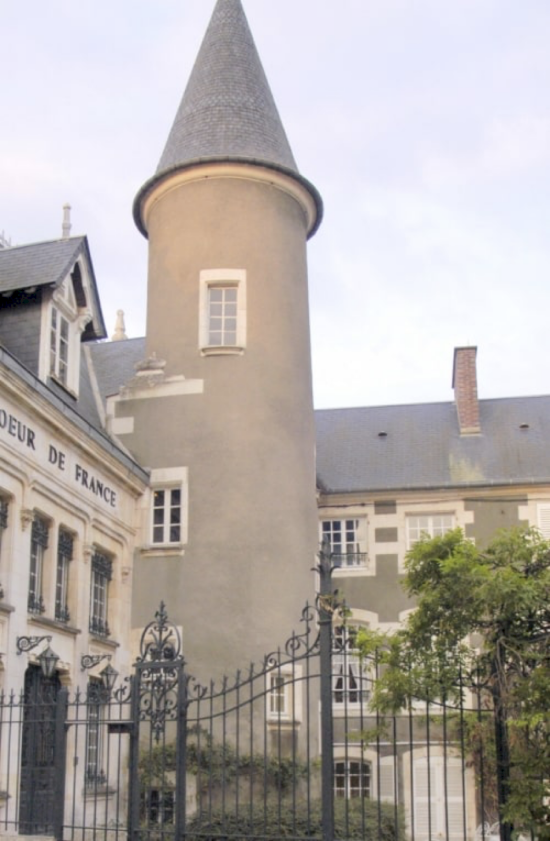 tower-64fb2da4bb99b989585812.png